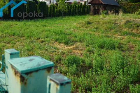 Działka budowlana 1012 m2, z fundamentami I Opoka Nieruchomości