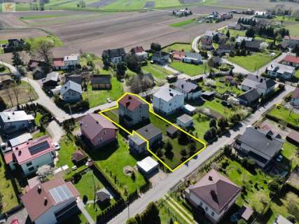Dom wolnostojący z dużą działką i garażem Przeciszów Podlesie
