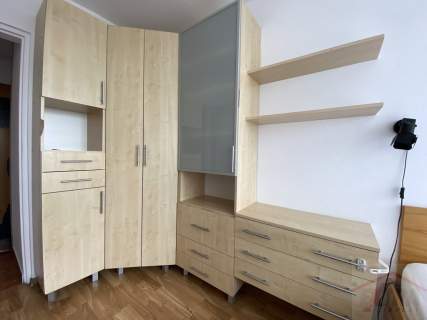 3 pokoje, balkon z widokiem na zieleń i miasto