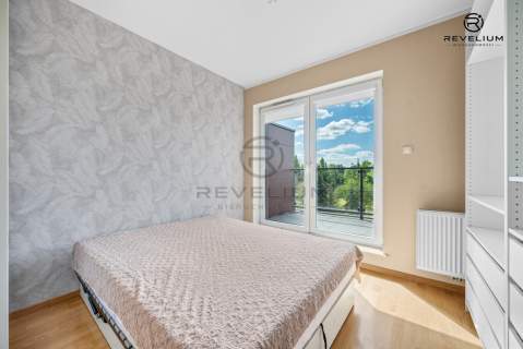 3 balkony 2 Msc. postojowe Oś. Myśliwska Park