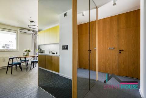Wolne od 1.09, dwa balkony, wysoki standard, klima