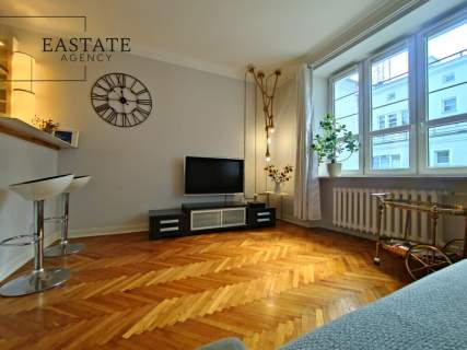 Centrum/Kamienica Po remoncie/Wysokość 3,60/AirBnb