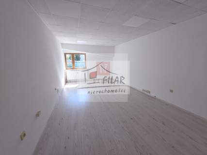 Hala magazynowa z biurami na wyynajem-460m2.