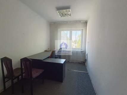 Włochy lokal biurowy 72,20m2 do wynajęcia