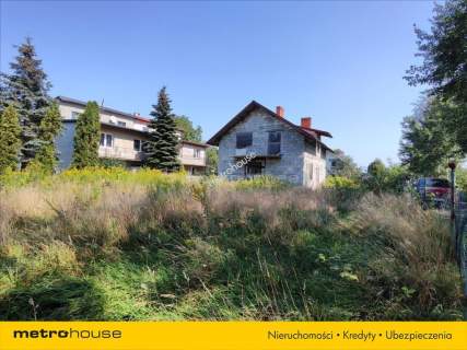 Gabryelin dom stan surowy, 700m2, obok PKP