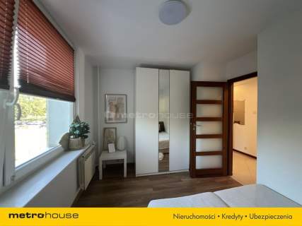 2-pokoje 48 m 200 m od metra Imielin balkon