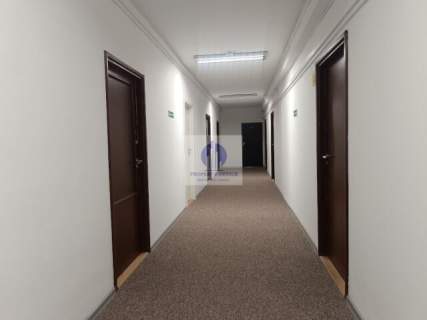 Włochy lokal biurowy 15,26m2 do wynajęcia