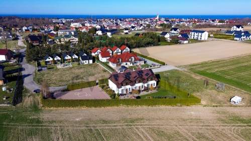 Chłapowo Booking 6 lokali po 55 m2 działka 1423 m2