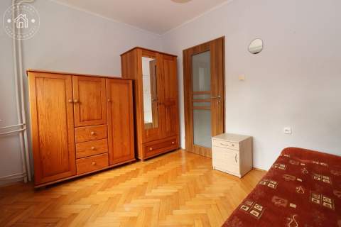 al. Racławickie, 3pokoje 45.50m2, 4 piętro, 2windy