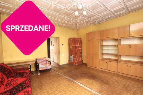 Mieszkanie z ogródkiem i poddaszem użytkowym.
