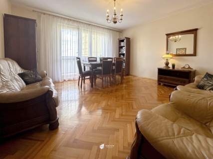 PIĄTKOWSKA 3POK USTAWNE ŁADNE BALKON WINDA CISZA