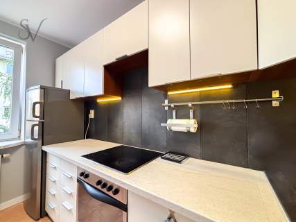 3550 ALL 2 Oddzielne Pok Balkon Piwnica EN