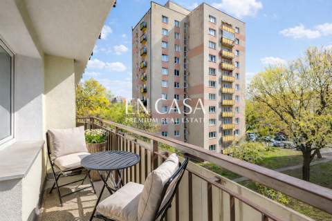 57 m 4 pokoje balkon Wola