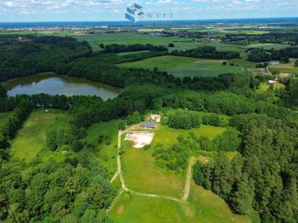 Widokowe działki nad Jeziorem otoczone lasem