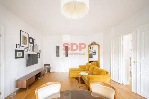 3 pokoje 112 m2 Kamienica Ponadczasowa elegancja