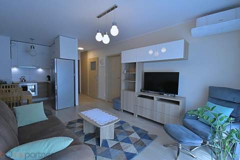 DO WYNAJĘCIA 2 pokoje balkon, klima ul.Żmudzka