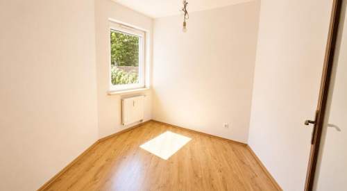 69 m2 3 pokoje garderoba duży balkon parter Gdynia Dąbrowa