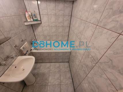 3pok/65m2/kamienica po remoncie/2mieszkania