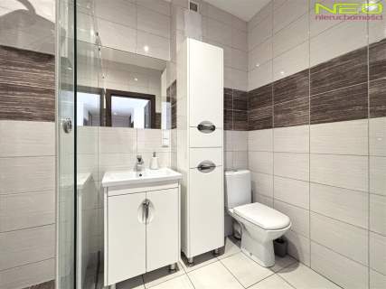 Komfortowe M4 -parking -brama na pilot-duży balkon