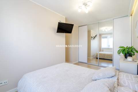 3 pok wysoki standard duży balkon ul. Kantarowicka