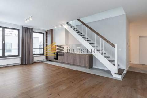 Ekskluzywny 4-pokojowy penthouse z tarasem na dach