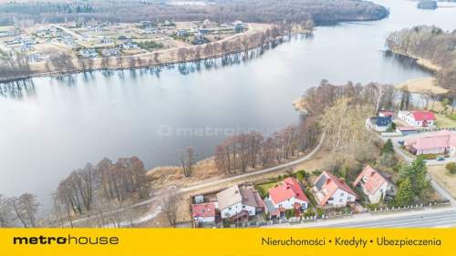Dom z widokiem na jezioro Trzesiecko
