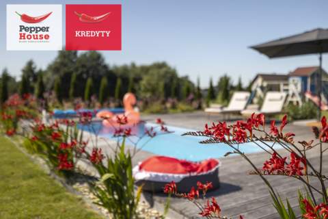 Nowoczesny dom z basenem i spa