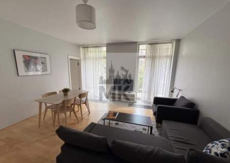 46m2 z dużym balkonem w apartamentowcu na Starym Mieście
