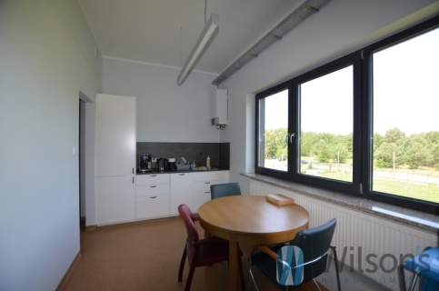 BIURO/USŁUGI 434 m2 DUŻY PARKING S7