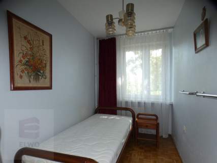 Ładne 3 pokoje z loggią jak w parku.