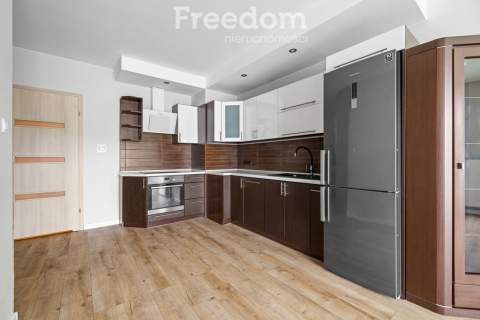 Słoneczne 3 pokoje duży balkon 