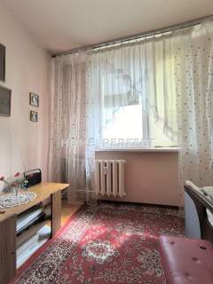 Na sprzedaż 2 pok.z osobną kuchnią - Romualda 4