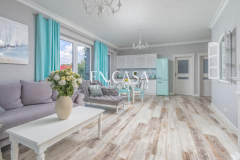 Apartament z prywatną mariną i tarasem Rydzewo,