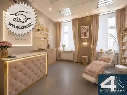 Lokal z witryną i parkingiem, Lwowska 190 m2