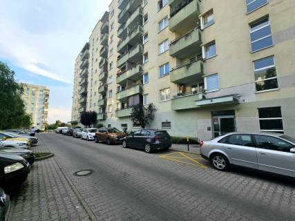 Kawalerka 33 m2, balkon 4m2, 1 piętro winda wolne