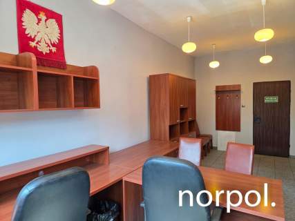 Lokal biurowy / usługowy, 2 pokoje 40m2 Krzeszowice centrum