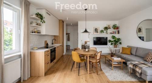 2 pokoje z balkonem w nowym apartamentowcu