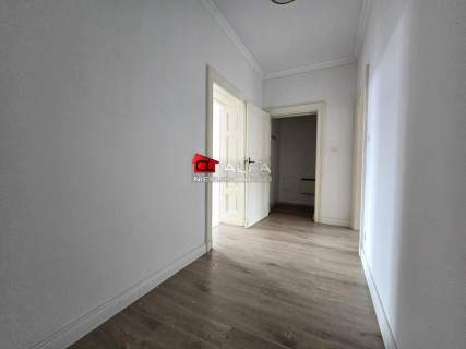 Przestronne mieszkanie w okolicach Centrum