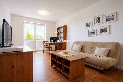 Mieszkanie z widokiem, balkon, winda, garaż