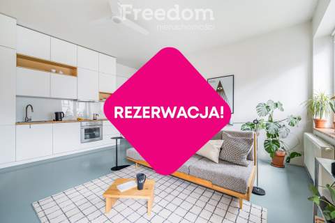 1 pokojowe mieszkanie w kamienicy z 1933 r.