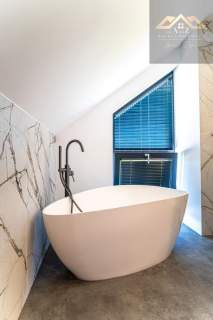 DOM Z PANORAMĄ TARNOWA ZAWADA 75 M2 8 ARÓW 30-METROWY TARAS