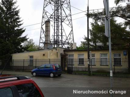 Działka z budynkami techniczno-gospodarczymi