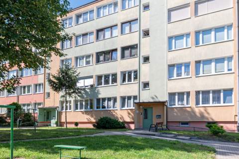 Mieszkanie 2-pokojowe na spokojnym osiedlu 