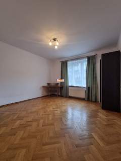 Kraków Stare Miasto 1/2 domu 2 kawalerki