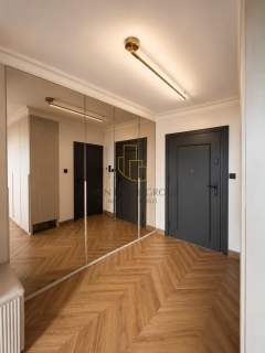 Lux-Premium-apartament-3pok.-garaż-komórka