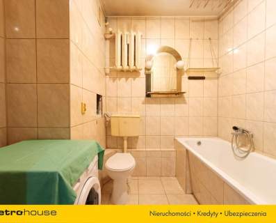 Jasne wnętrze ogromny balkon idealny start