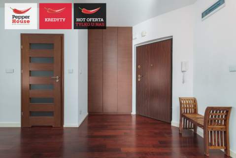 3 pokoje 77,50m2 taras 23m2 garaż komórka