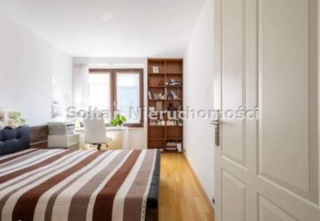 Przestronne mieszkanie 129,5 m z 2 miejscami gara