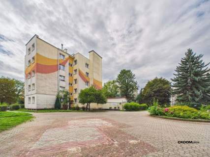 Mieszkanie po generalnym remoncie , osiedle KSM / 1. piętro z...