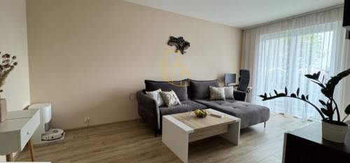 Krzyki Vivaldiego / 55m2/Top/2010/Garaż 
